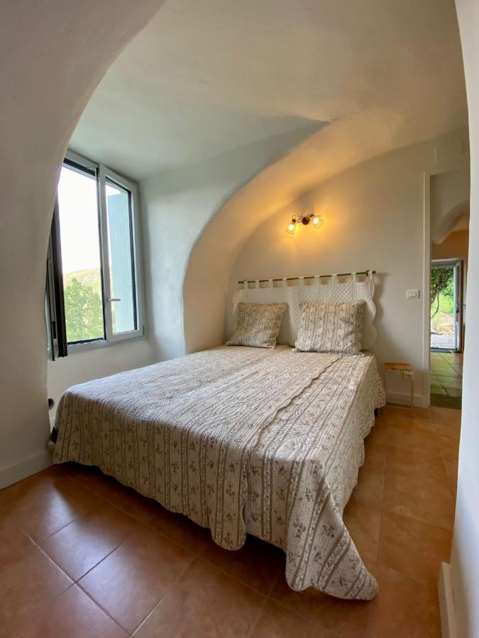 Gite En Cevennes Du Sud, Bergerie Restauree Au Rez De Jardin D'Une Bastide Avec Piscine, Vue Exceptionnelle, Authenticite Et Confort Saint-Laurent-le-Minier Luaran gambar