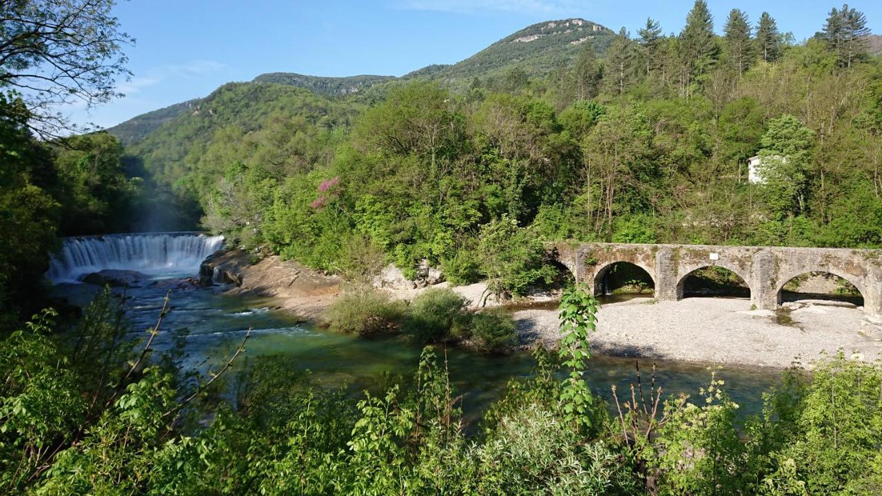 Gite En Cevennes Du Sud, Bergerie Restauree Au Rez De Jardin D'Une Bastide Avec Piscine, Vue Exceptionnelle, Authenticite Et Confort Saint-Laurent-le-Minier Luaran gambar