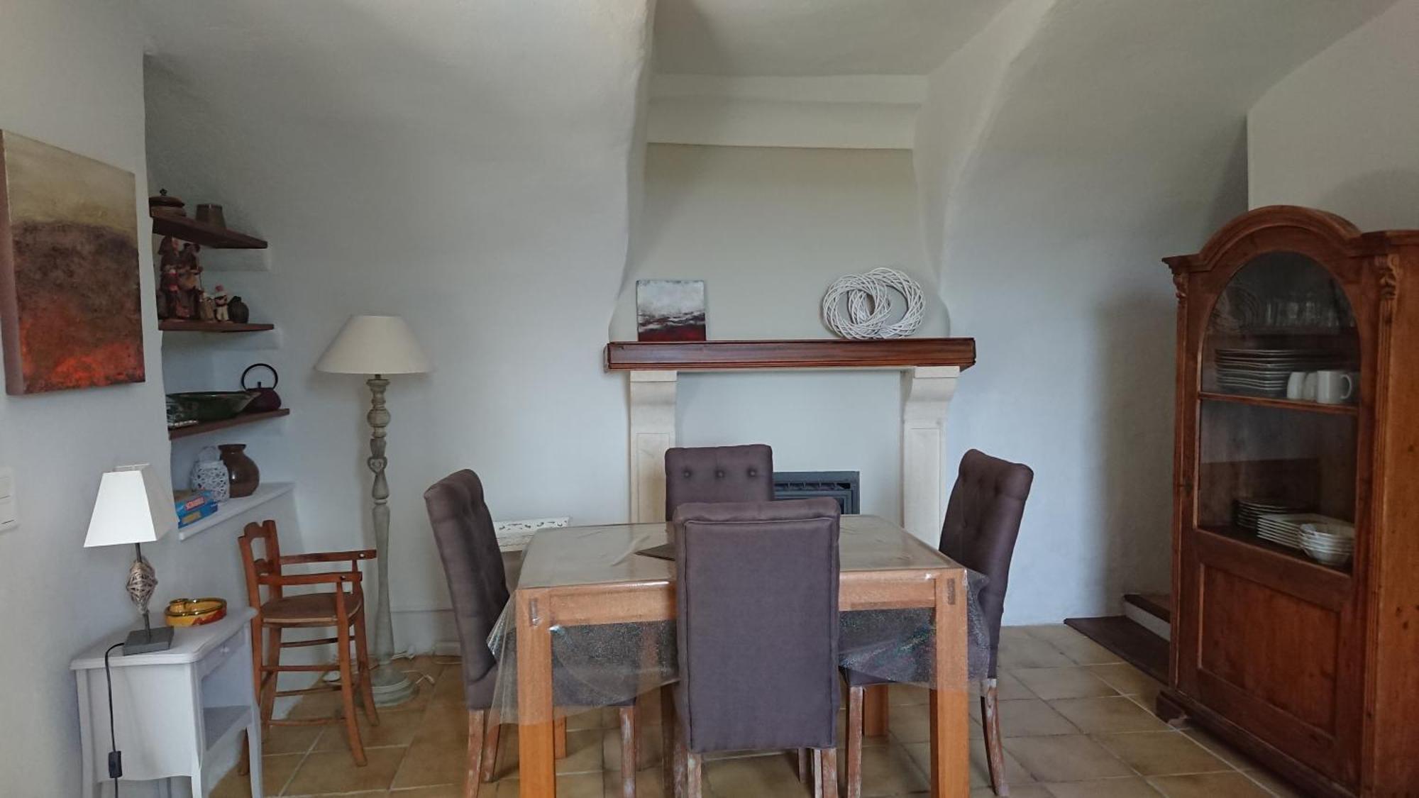 Gite En Cevennes Du Sud, Bergerie Restauree Au Rez De Jardin D'Une Bastide Avec Piscine, Vue Exceptionnelle, Authenticite Et Confort Saint-Laurent-le-Minier Luaran gambar